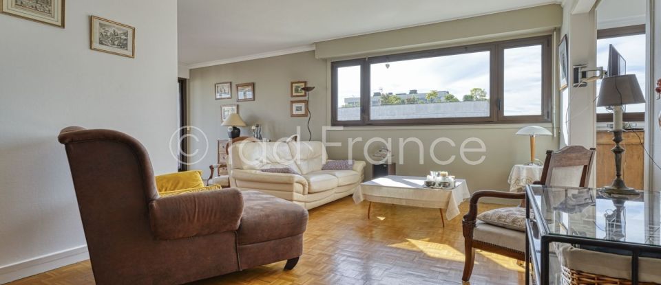 Apartment 5 rooms of 118 m² in Poissy (78300)