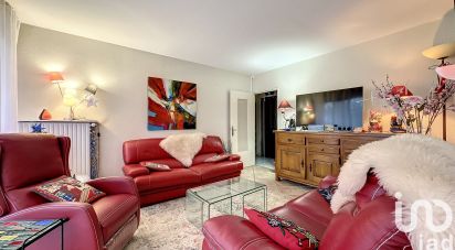 Apartment 4 rooms of 75 m² in Ris-Orangis (91130)