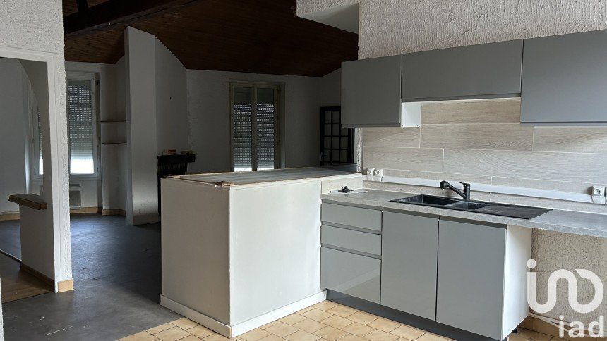 House 5 rooms of 119 m² in LA CHAPELLE-BASSE-MER (44450)
