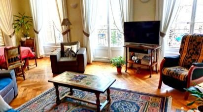 Apartment 3 rooms of 203 m² in Saint-Étienne (42000)