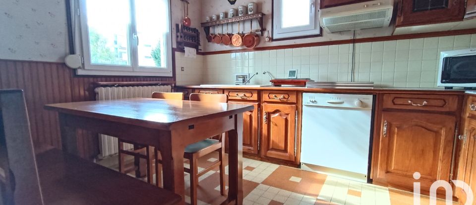 Traditional house 4 rooms of 101 m² in Saint-Pierre-lès-Elbeuf (76320)