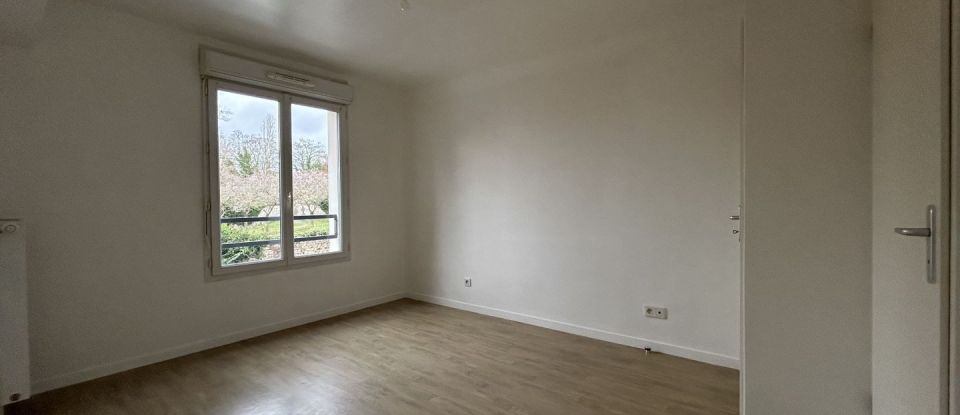 Apartment 2 rooms of 39 m² in Grand-Couronne (76530)