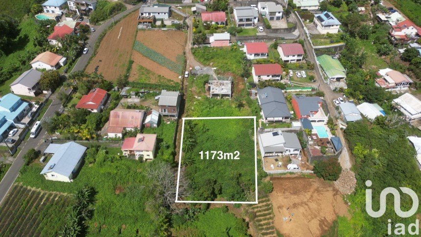 Terrain de 1 173 m² à Le Tampon (97430)