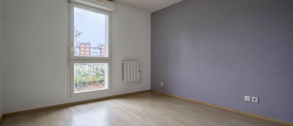 Apartment 3 rooms of 71 m² in Lille (59000)