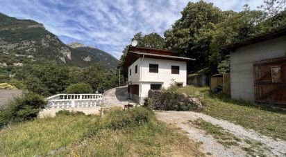 House 4 rooms of 77 m² in Saint-Martin-Vésubie (06450)