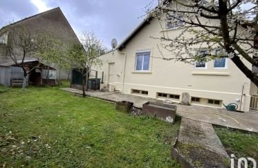 House 4 rooms of 68 m² in Villecresnes (94440)
