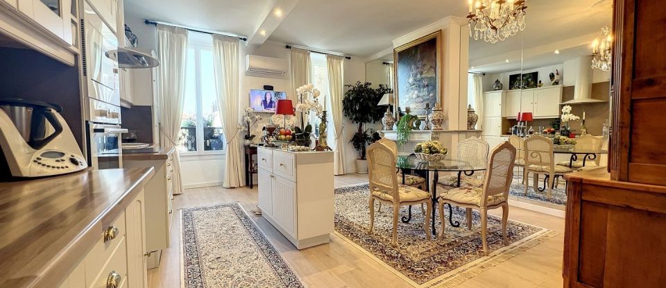 Appartement 3 pièces de 108 m² à Marseille (13007)