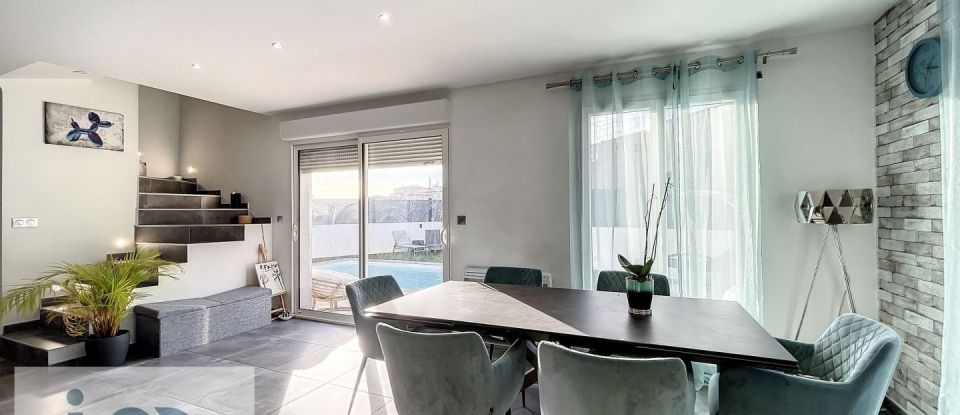 House 5 rooms of 125 m² in Marseille (13015)
