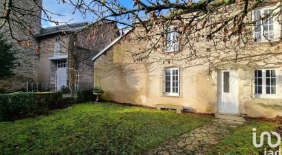 House 6 rooms of 140 m² in Rivière-les-Fosses (52190)