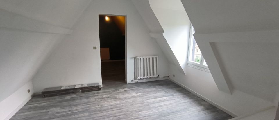 House 5 rooms of 120 m² in Ailly (27600)