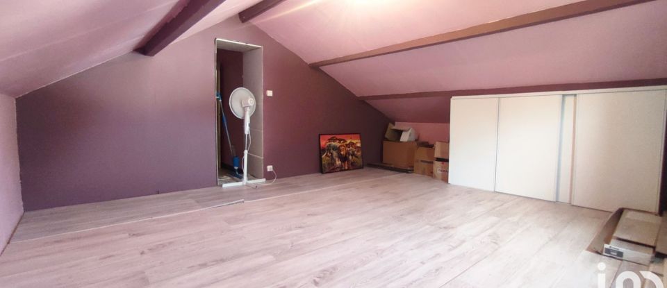 House 5 rooms of 158 m² in Roches-Prémarie-Andillé (86340)