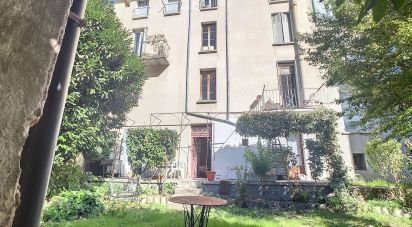 Building in Digne-les-Bains (04000) of 257 m²