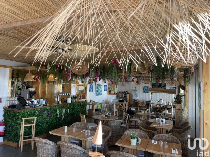 Restaurant of 253 m² in Antibes (06160)