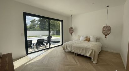 House 8 rooms of 285 m² in Saint-Cyr-sur-Loire (37540)