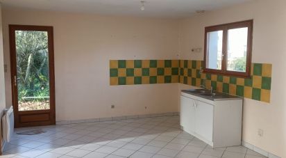 House 2 rooms of 52 m² in Doué-la-Fontaine (49700)
