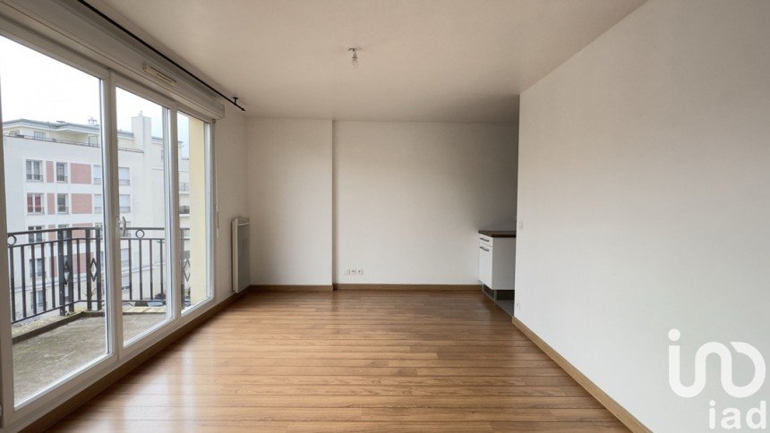Apartment 2 rooms of 43 m² in Corbeil-Essonnes (91100)