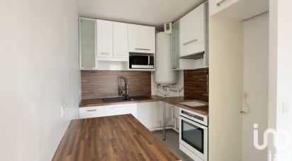 Appartement 2 pièces de 43 m² à Corbeil-Essonnes (91100)