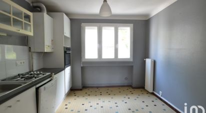 Apartment 4 rooms of 88 m² in Unieux (42240)
