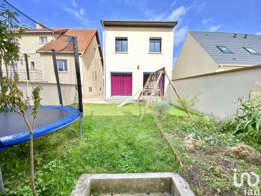Maison 6 pièces de 113 m² à Tremblay-en-France (93290)