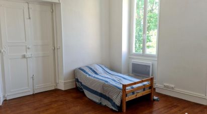 Appartement 4 pièces de 109 m² à Mazamet (81200)
