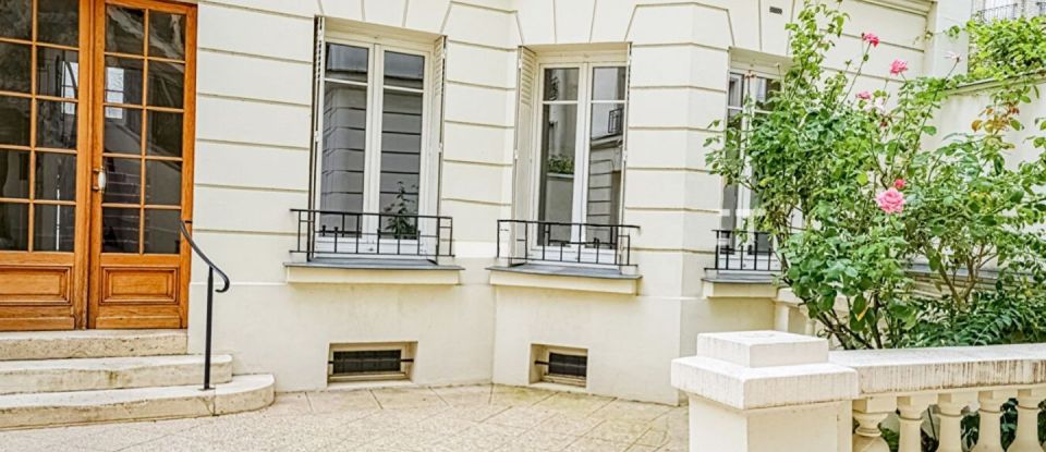 Apartment 3 rooms of 66 m² in Paris (75016)