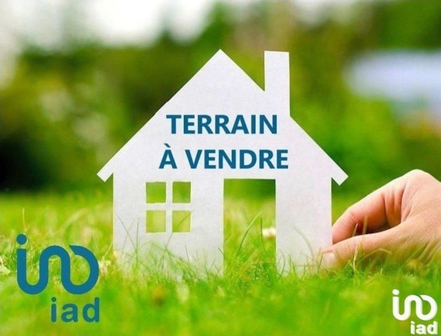 Land of 450 m² in Noisy-le-Grand (93160)