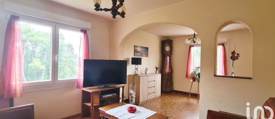 House 5 rooms of 104 m² in Saint-Jacut-les-Pins (56220)