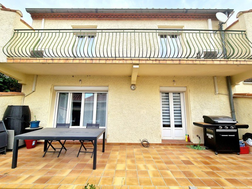 House 6 rooms of 140 m² in Rivesaltes (66600)