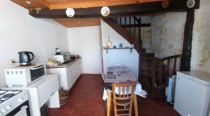 House 3 rooms of 63 m² in Fontevraud-l'Abbaye (49590)