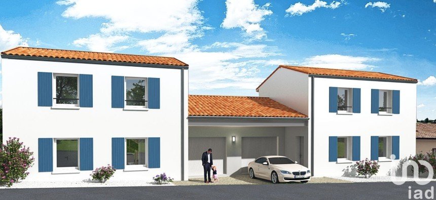 House 4 rooms of 101 m² in Niort (79000)