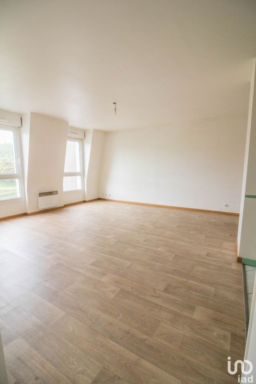 Apartment 2 rooms of 46 m² in Villenoy (77124)