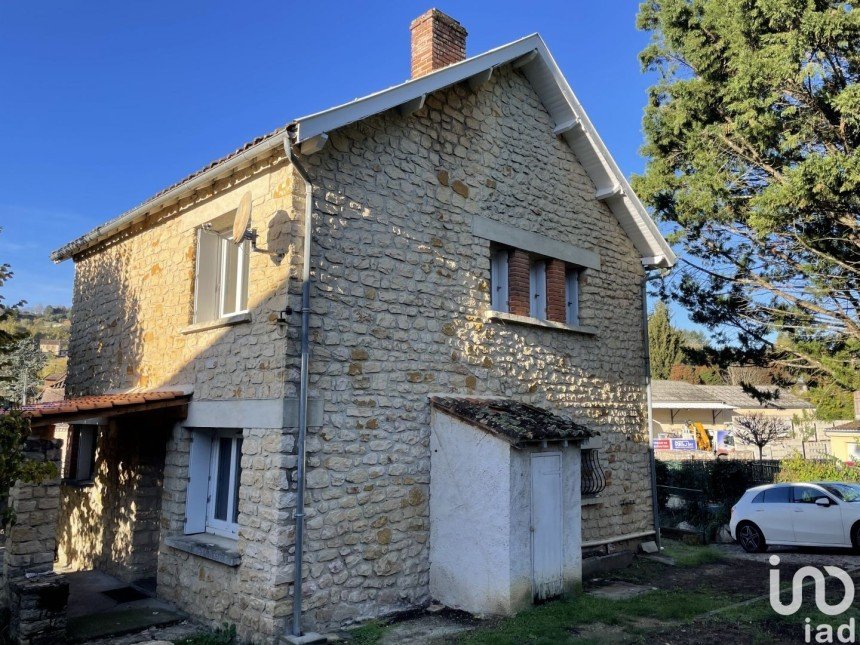 Maison 4 pièces de 92 m² à Sarlat-la-Canéda (24200)