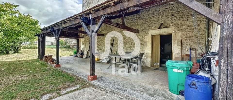 Maison traditionnelle 5 pièces de 150 m² à Gy-l'Évêque (89580)