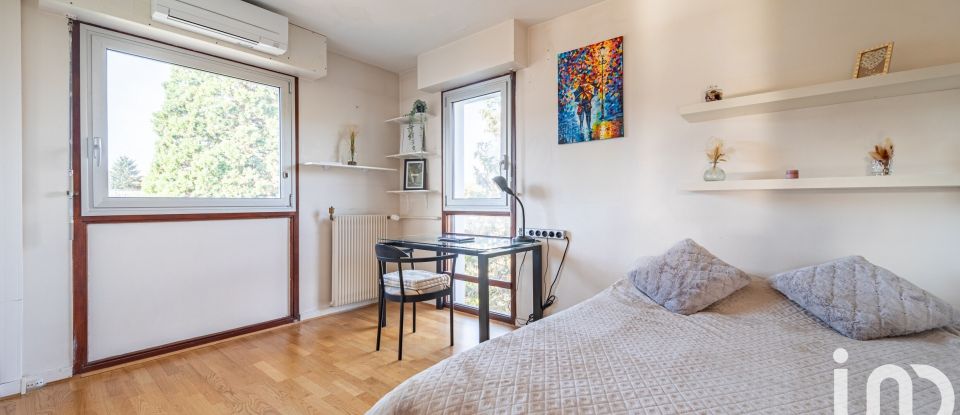 Appartement 6 pièces de 138 m² à Châtenay-Malabry (92290)