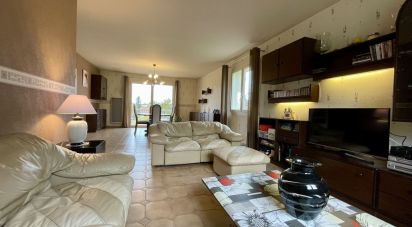 House 6 rooms of 140 m² in Blanzy (71450)