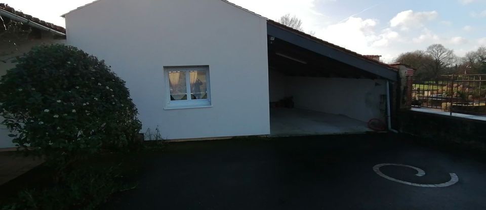 House 6 rooms of 130 m² in Le Poiré-sur-Vie (85170)