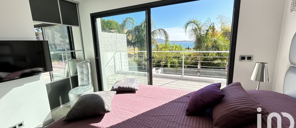 House 5 rooms of 121 m² in Sanary-sur-Mer (83110)