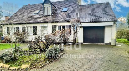 House 6 rooms of 150 m² in Roncq (59223)