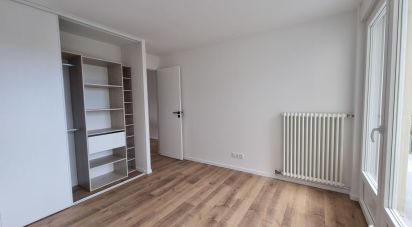 Apartment 3 rooms of 77 m² in Saint-Brieuc (22000)