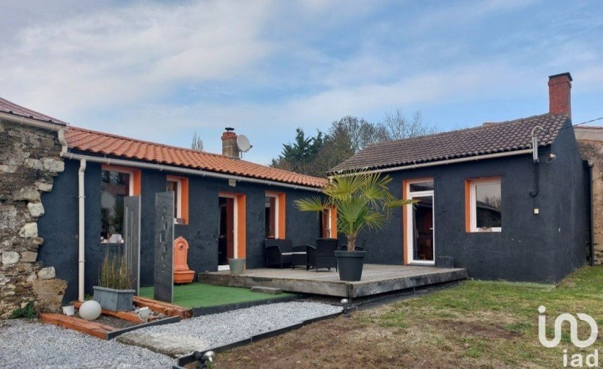 Maison de campagne 3 pièces de 105 m² à L'Aiguillon-sur-Vie (85220)