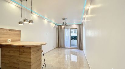 Apartment 1 room of 29 m² in Cannes (06400)