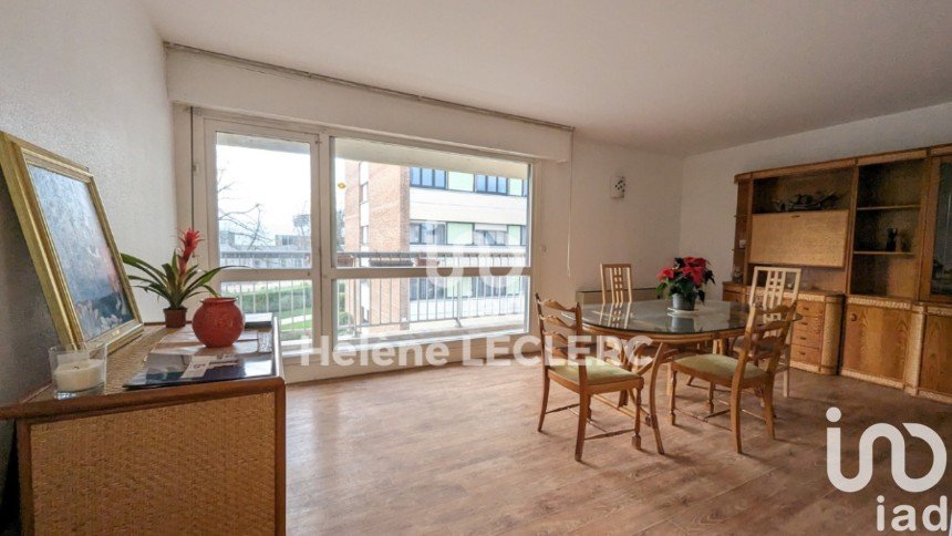 Apartment 5 rooms of 107 m² in Lens (62300)