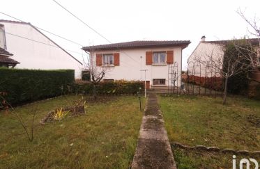 House 4 rooms of 95 m² in Albi (81000)