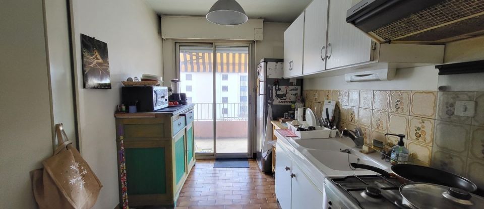 Appartement 2 pièces de 52 m² à Embrun (05200)