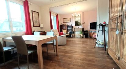 Apartment 3 rooms of 77 m² in Noisy-le-Sec (93130)