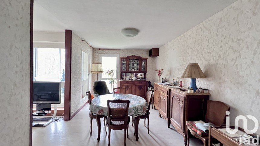 Appartement 5 pièces de 98 m² à Saint-Herblain (44800)