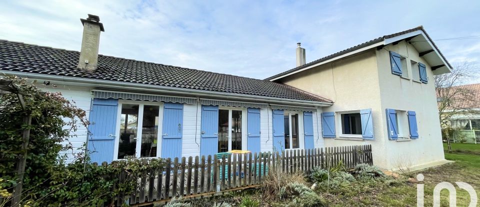 Maison traditionnelle 6 pièces de 170 m² à Gaillan-en-Médoc (33340)