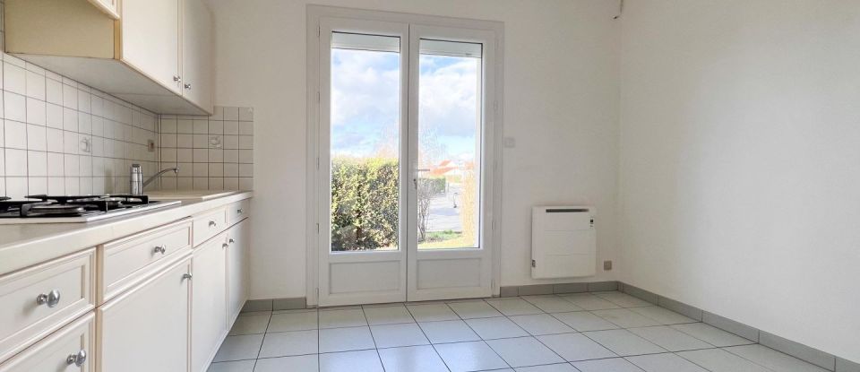 House 5 rooms of 80 m² in Montrevault-sur-Èvre (49110)