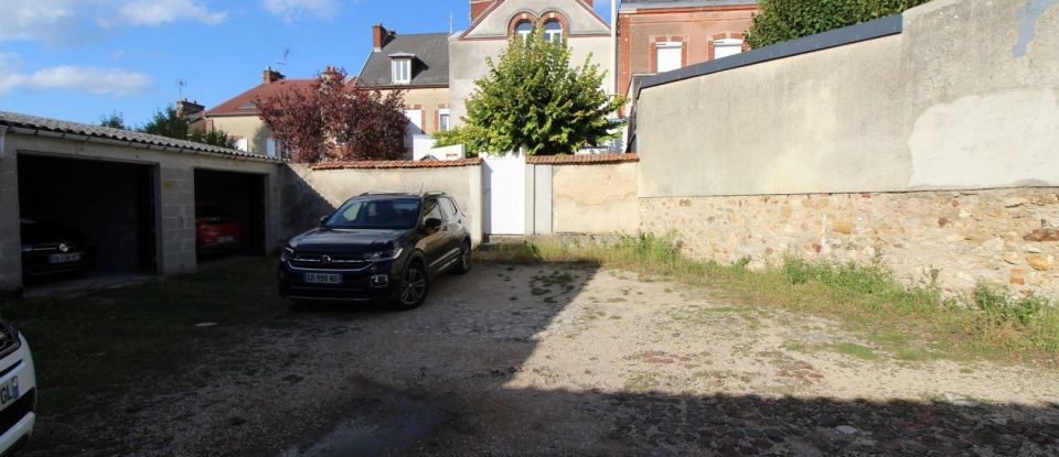 Parking of 630 m² in Épernay (51200)