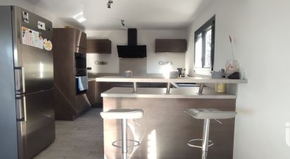 House 4 rooms of 130 m² in Trans-en-Provence (83720)
